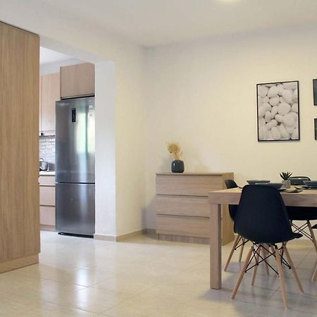 4 Bedroom Villa With Pool And Garden Néa Fókaia Zewnętrze zdjęcie